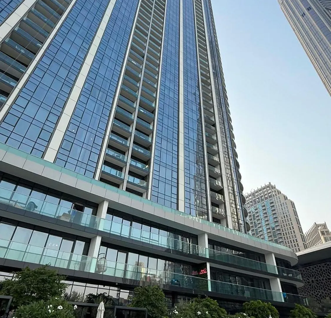 Sky-High Luxury 2Br Burj View Walk Dubai Mall Apartment