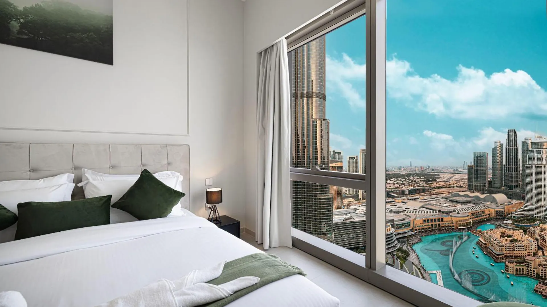 Apartment Sky-High Luxury 2Br Burj View Walk Dubai Mall United Arab Emirates