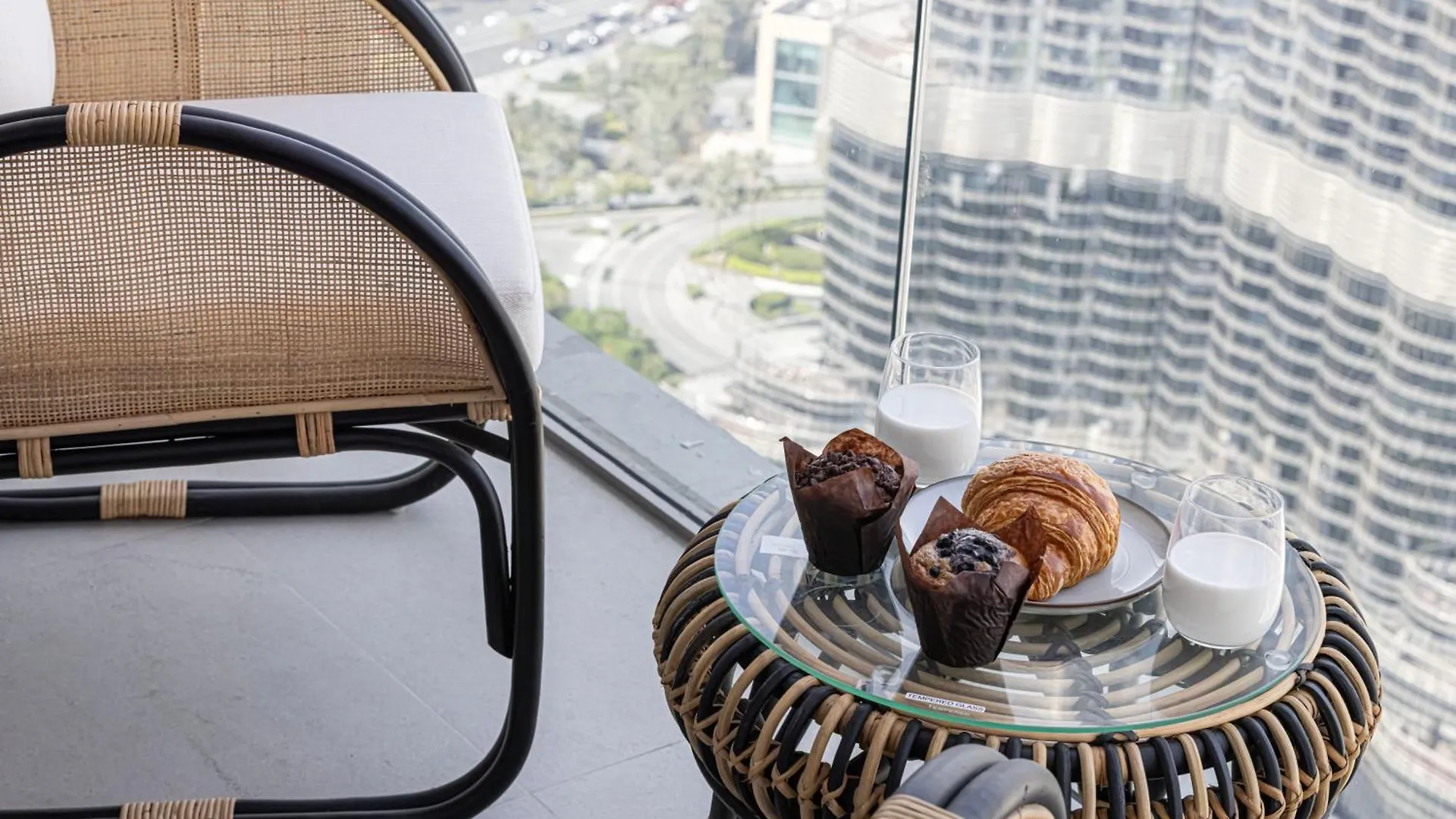 Sky-High Luxury 2Br Burj View Walk Dubai Mall Apartment