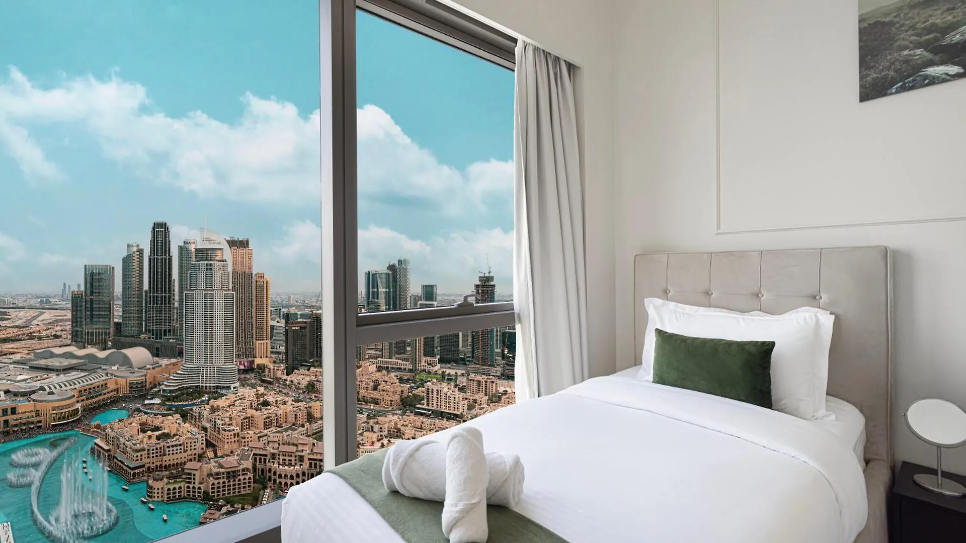 Apartment Sky-High Luxury 2Br Burj View Walk Dubai Mall United Arab Emirates
